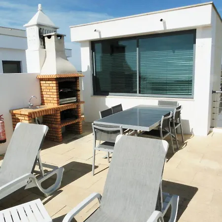 Falesia Penthouse البوفيرا