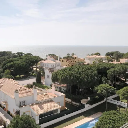 Falesia Penthouse * البوفيرا