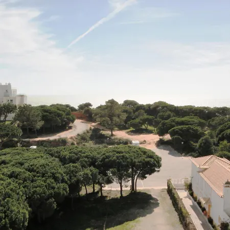 Falesia Penthouse 公寓