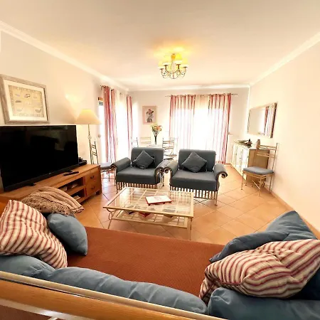 Falesia Penthouse Apartment Albufeira